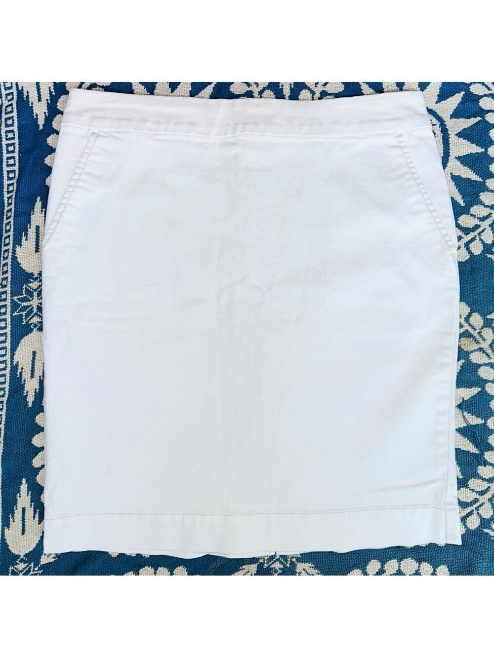 NWOT Women’s Size 12 LL Bean Signature Series White Denim Jean Straight Skirt